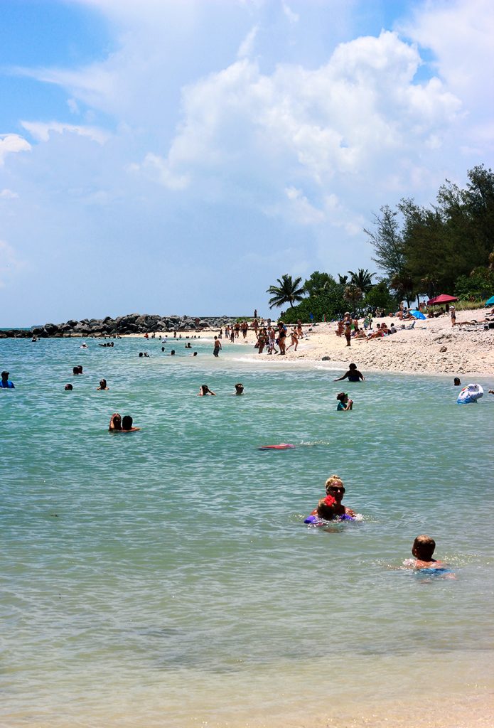 fort-zachary-beach-2