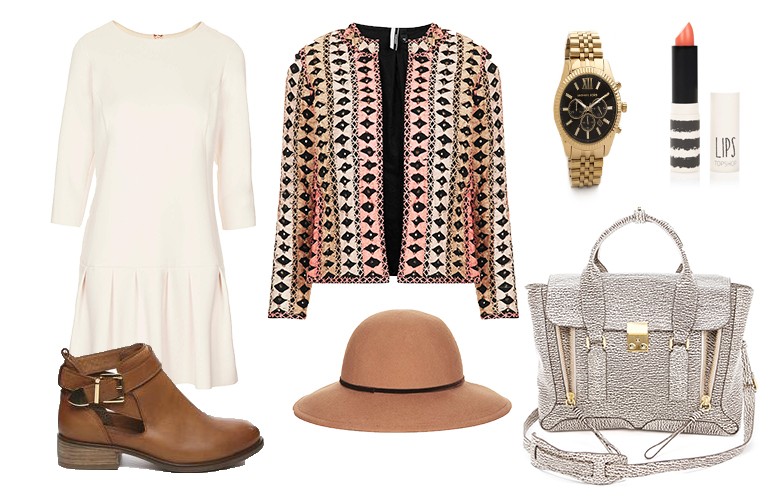 Wearing Cut-out boots with Invito