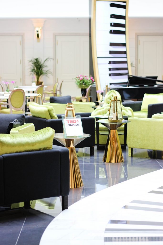 lobby-aria-hotel (1 of 1)